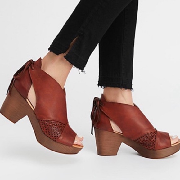 Free People Shoes - Free People Revolver Clogs